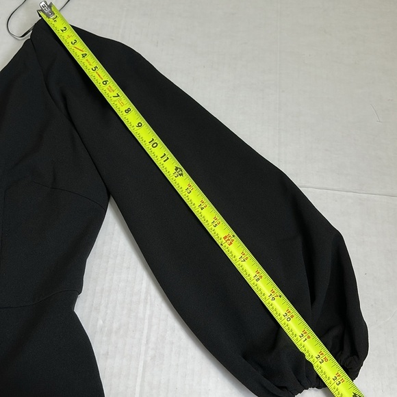 Elliatt Caydence Asymmetrical One Shoulder Puff Sleeve‎ Black Mini Dress Size XS - Picture 12 of 16